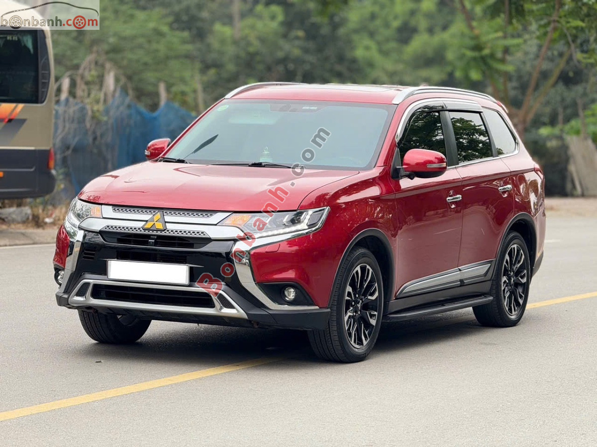 Bán ô tô Mitsubishi Outlander Premium 2.0 CVT - 2021 - xe cũ