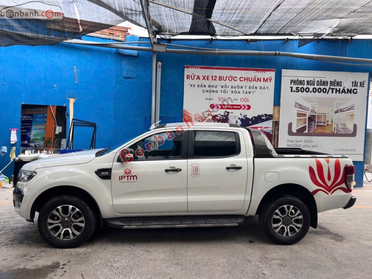 Bán ô tô Ford Ranger Wildtrak 2.2L 4x2 AT - 2017 - xe cũ