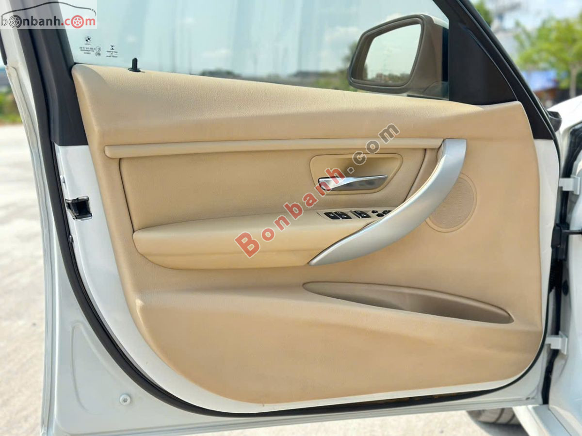 Bán ô tô BMW 3 Series 320i - 2015 - xe cũ