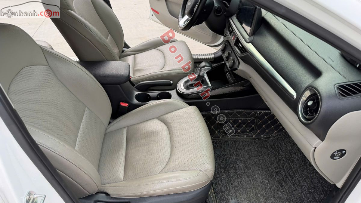 Bán ô tô Kia Cerato 1.6 AT Deluxe - 2018 - xe cũ