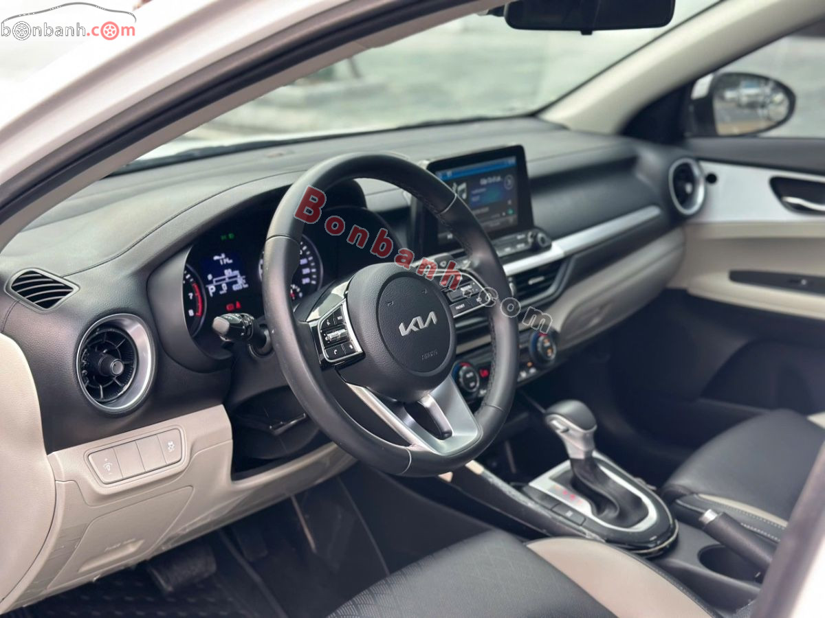 Bán ô tô Kia K3 Luxury 1.6 AT - 2024 - xe cũ