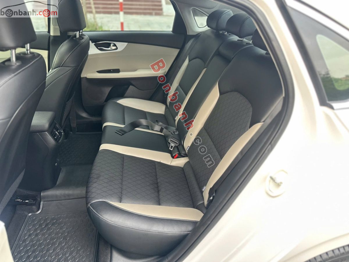 Bán ô tô Kia K3 Luxury 1.6 AT - 2024 - xe cũ