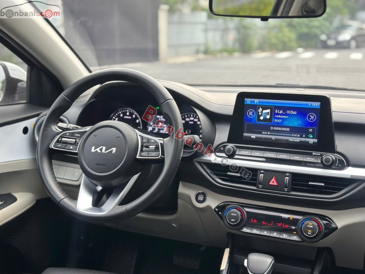 Bán ô tô Kia K3 Luxury 1.6 AT - 2024 - xe cũ