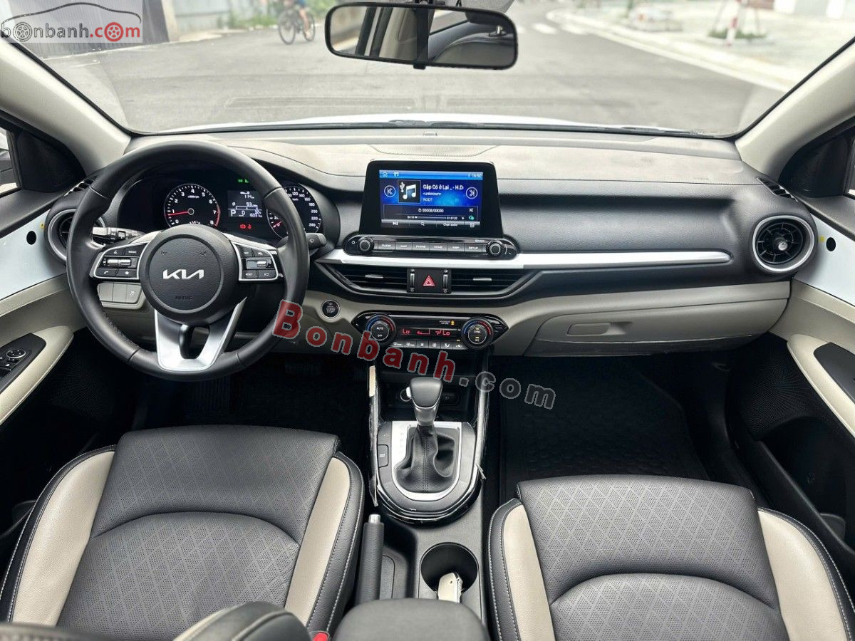 Bán ô tô Kia K3 Luxury 1.6 AT - 2024 - xe cũ