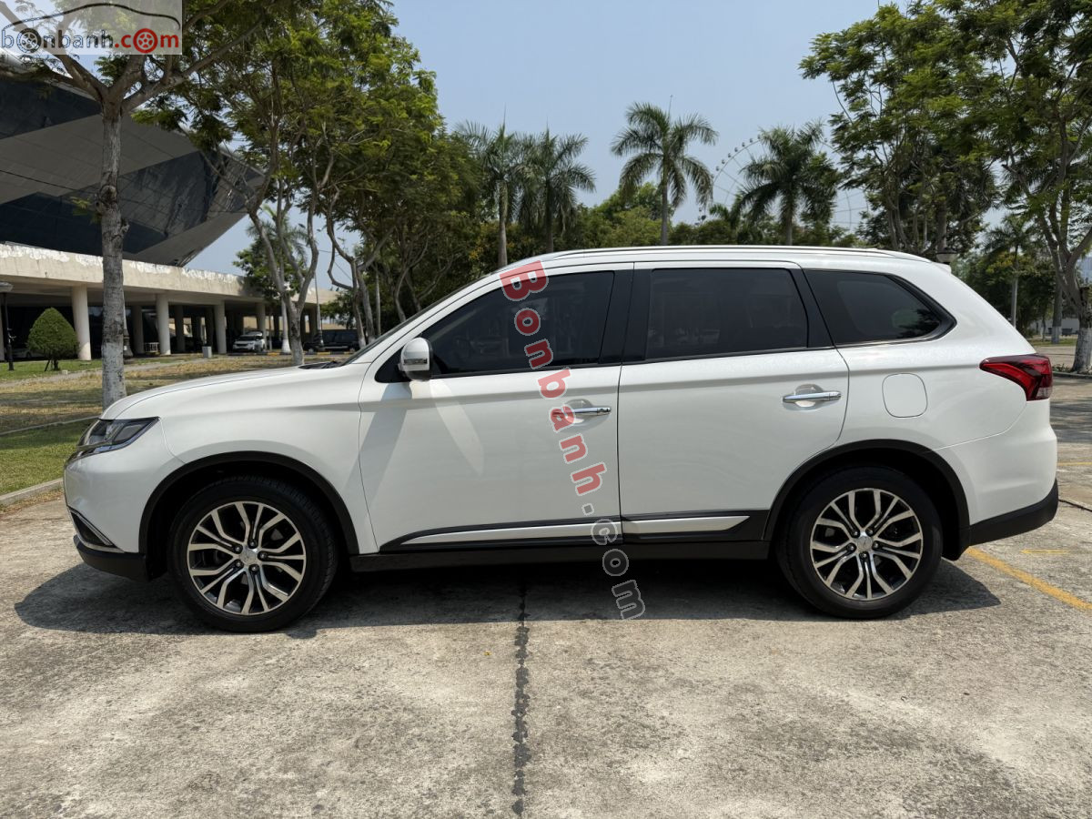Bán ô tô Mitsubishi Outlander 2.0 CVT - 2019 - xe cũ