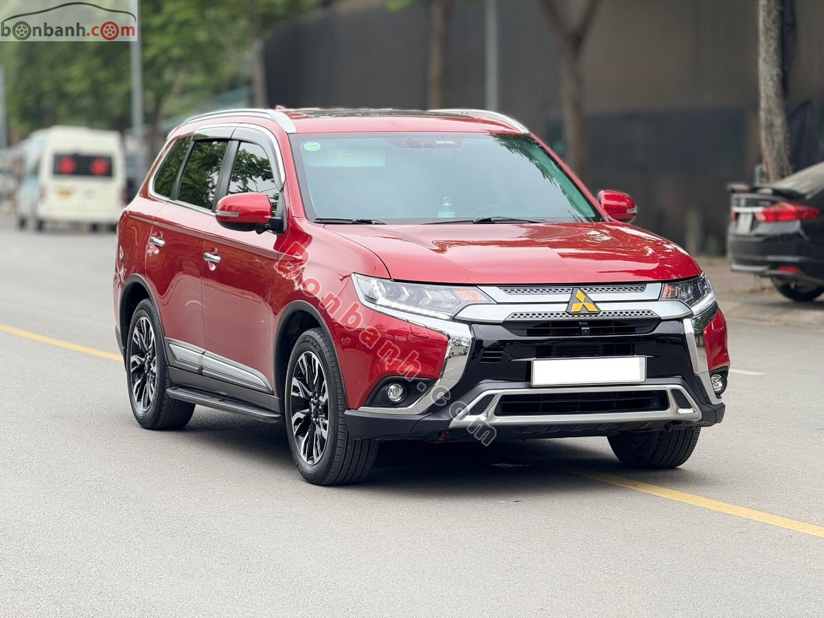 Bán ô tô Mitsubishi Outlander Premium 2.4 CVT - 2021 - xe cũ