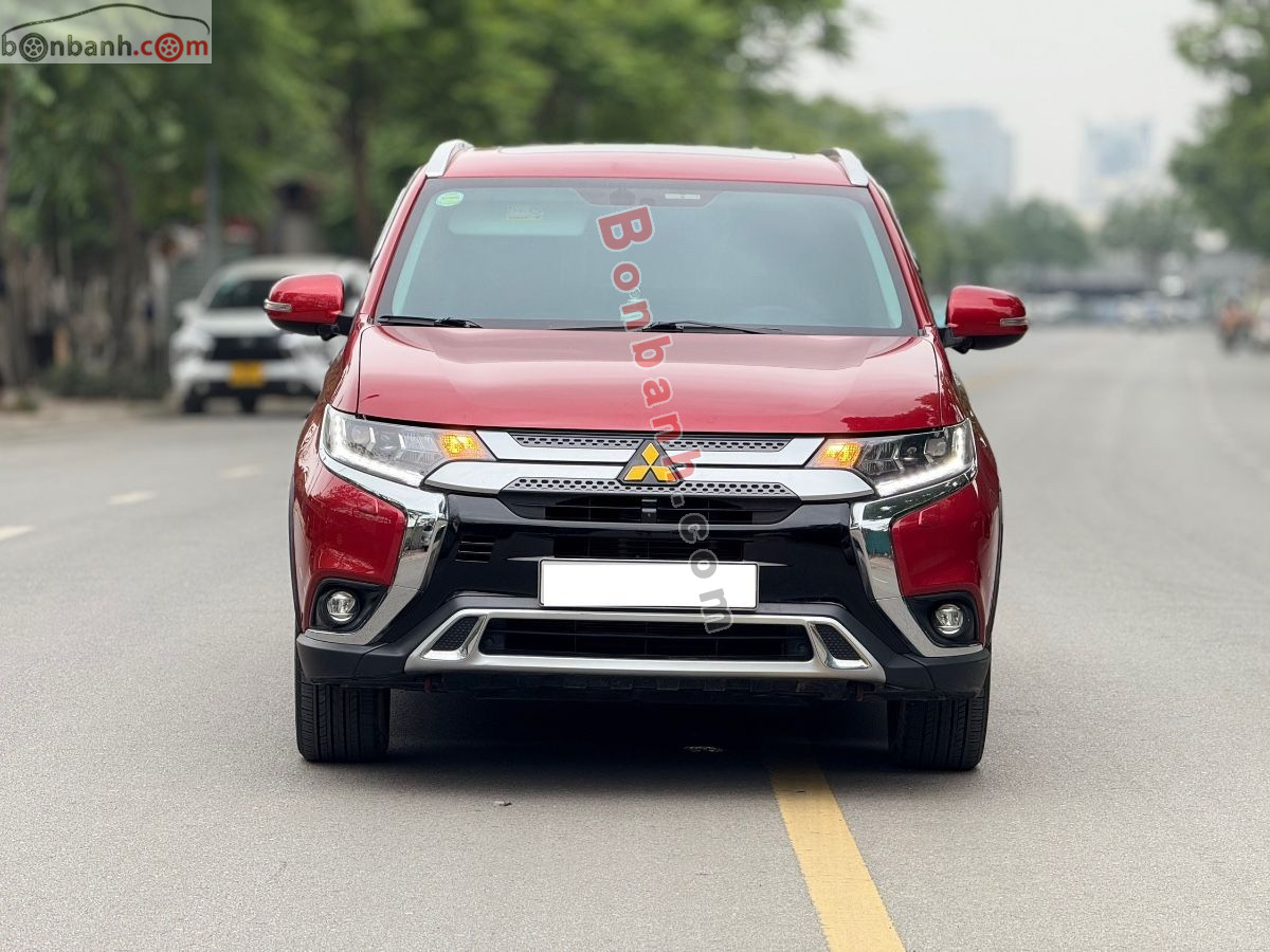 Bán ô tô Mitsubishi Outlander Premium 2.4 CVT - 2021 - xe cũ