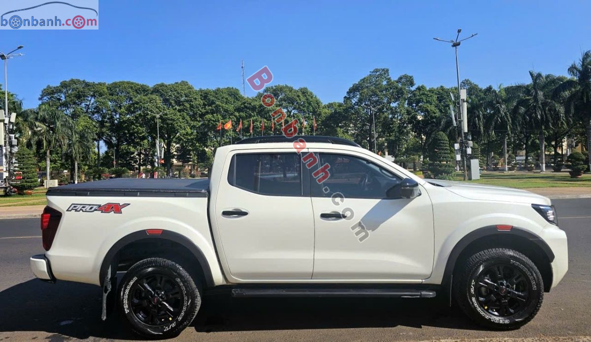 Bán ô tô Nissan Navara Pro-4X 2.3 AT 4WD - 2022 - xe cũ