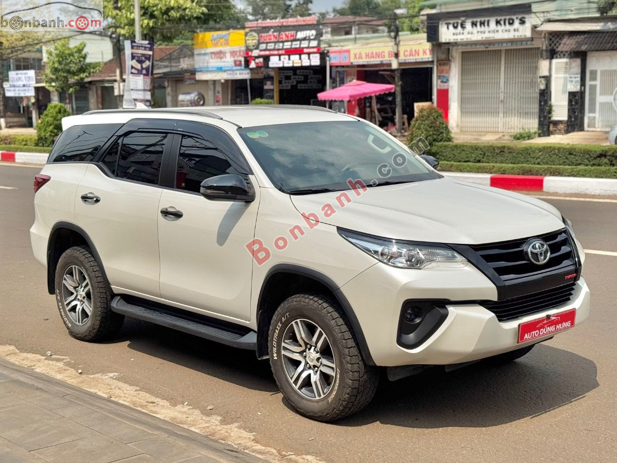 Bán ô tô Toyota Fortuner 2.4G 4x2 MT - 2018 - xe cũ