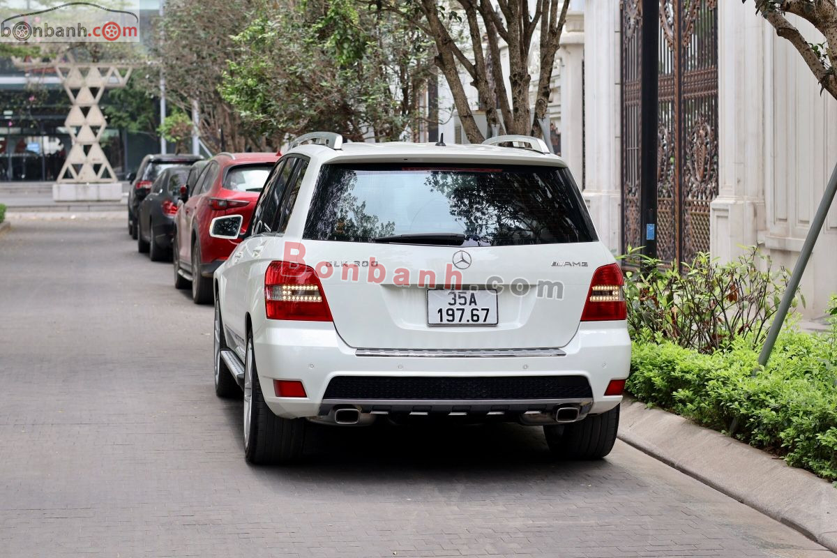 Bán ô tô Mercedes Benz GLK Class GLK300 AMG - 2011 - xe cũ
