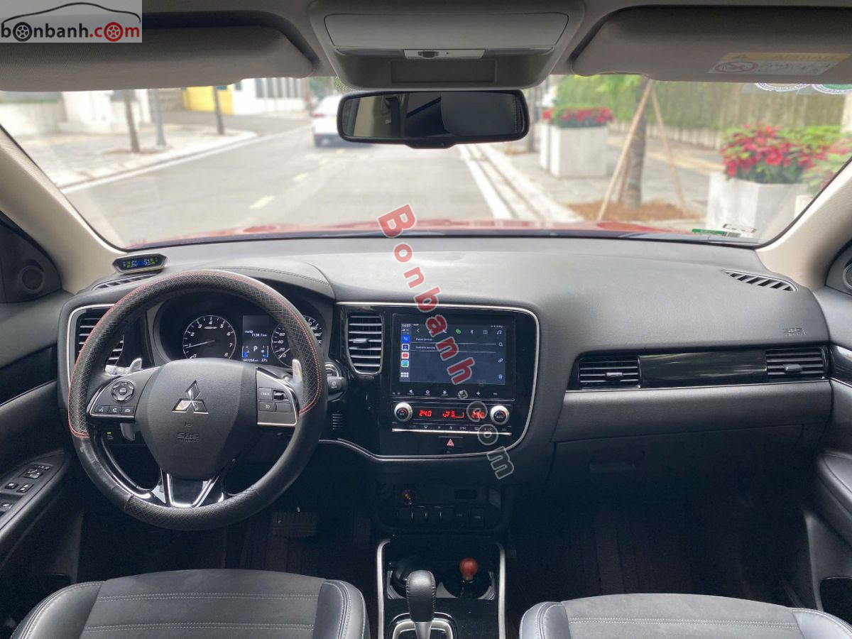 Bán ô tô Mitsubishi Outlander 2.0 CVT - 2022 - xe cũ