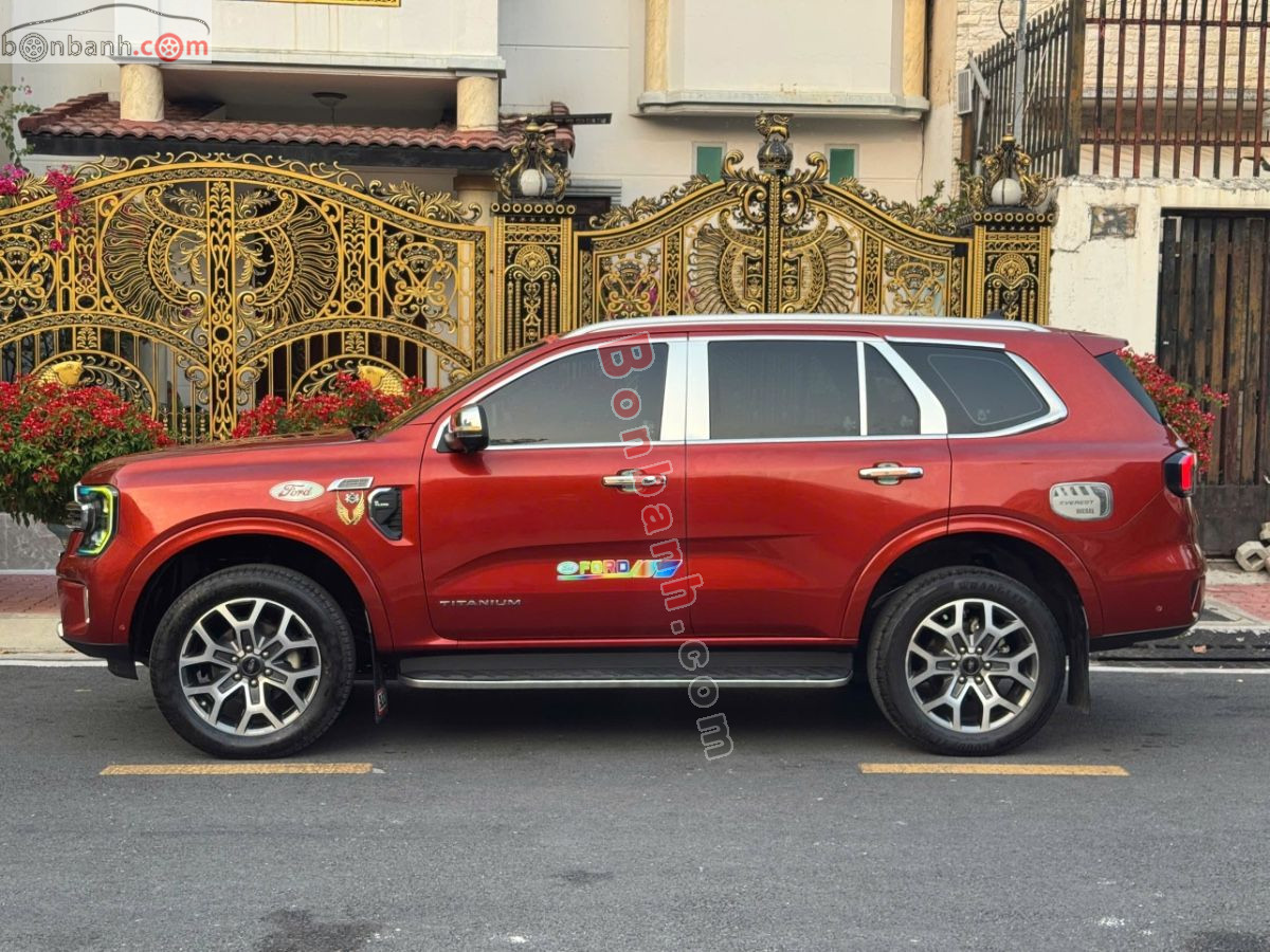 Bán ô tô Ford Everest Titanium Plus 2.0L 4x4 AT - 2022 - xe cũ