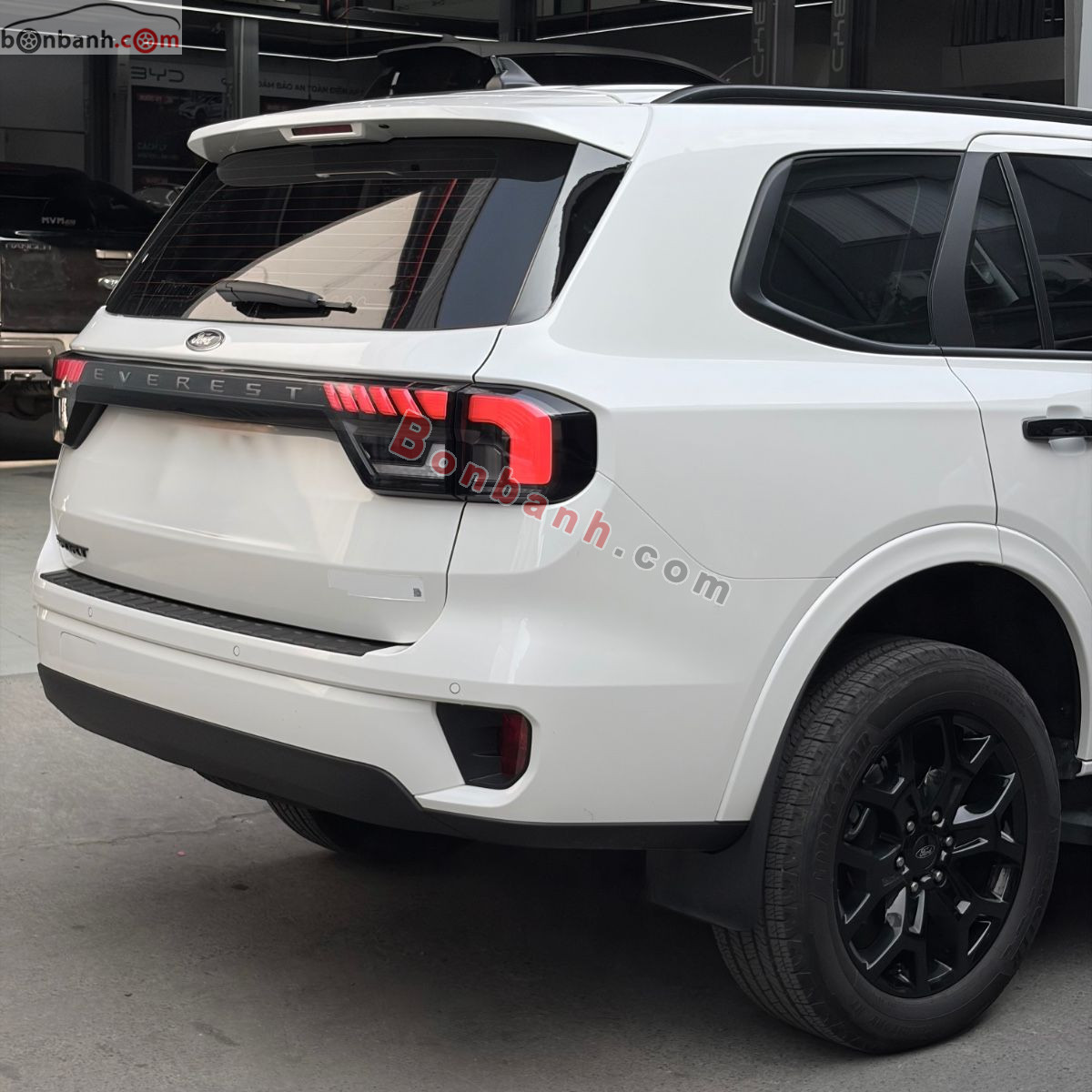 Bán ô tô Ford Everest Sport 2.0L 4x2 AT - 2025 - xe cũ