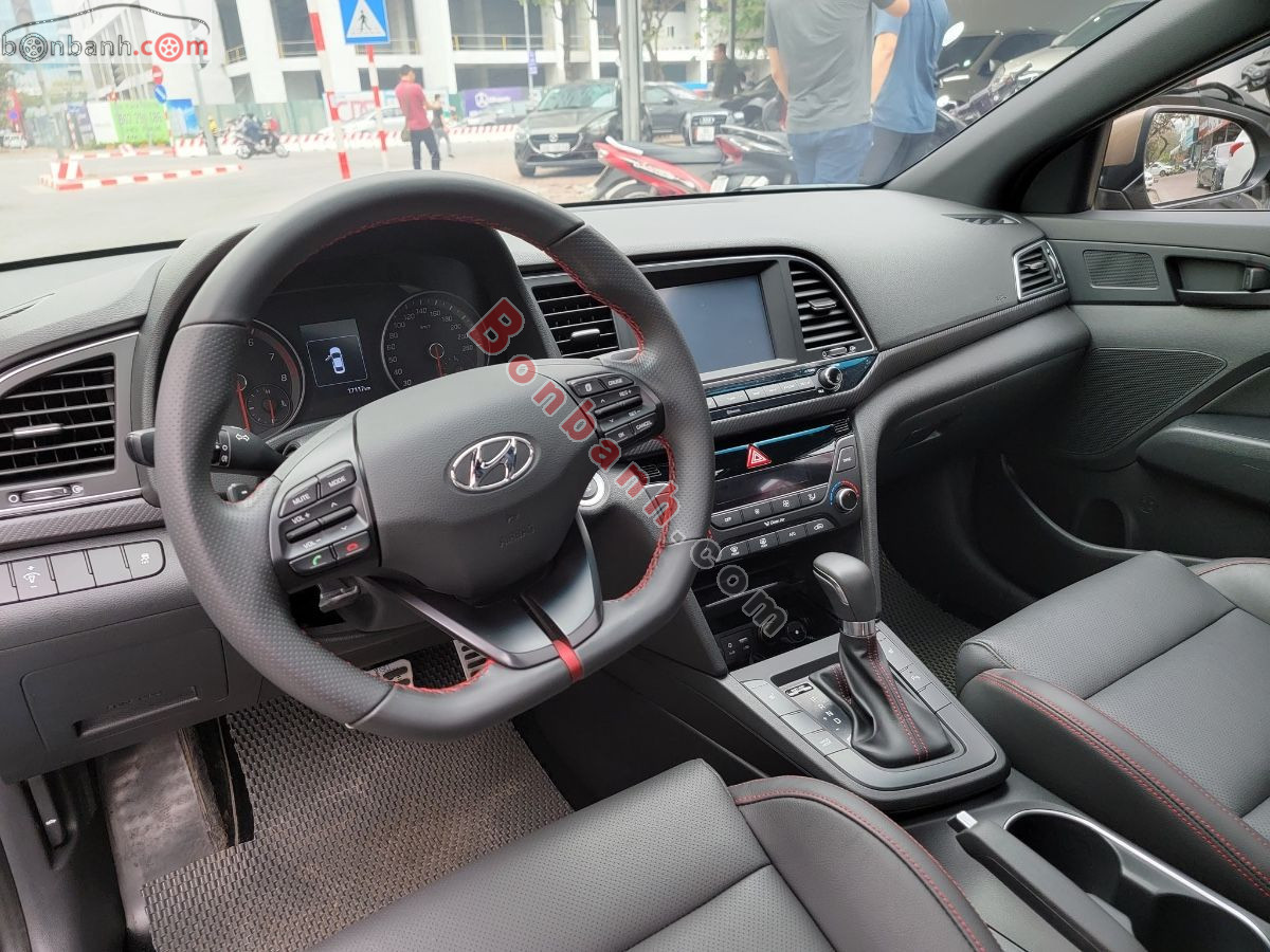 Bán ô tô Hyundai Elantra 1.6 AT - 2018 - xe cũ