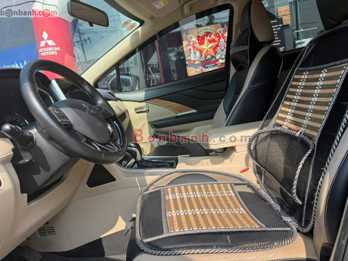 Bán ô tô Mitsubishi Xpander 1.5 AT - 2019 - xe cũ