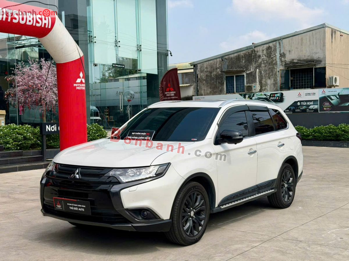 Bán ô tô Mitsubishi Outlander 2.0 CVT Premium - 2018 - xe cũ