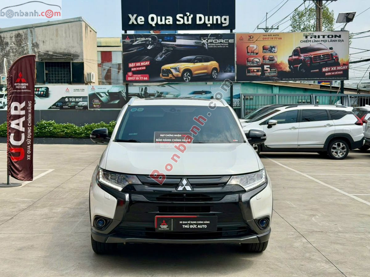 Bán ô tô Mitsubishi Outlander 2.0 CVT Premium - 2018 - xe cũ