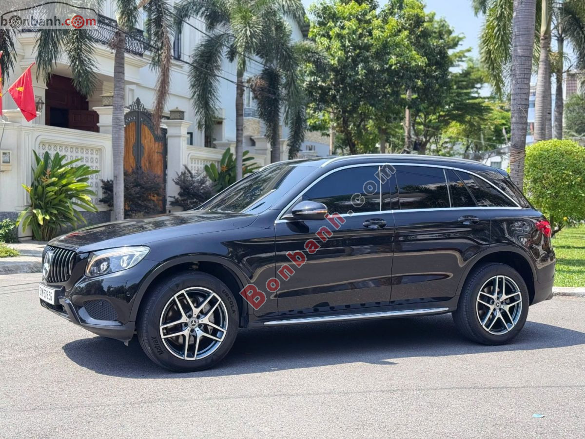Bán ô tô Mercedes Benz GLC 250 4Matic - 2017 - xe cũ