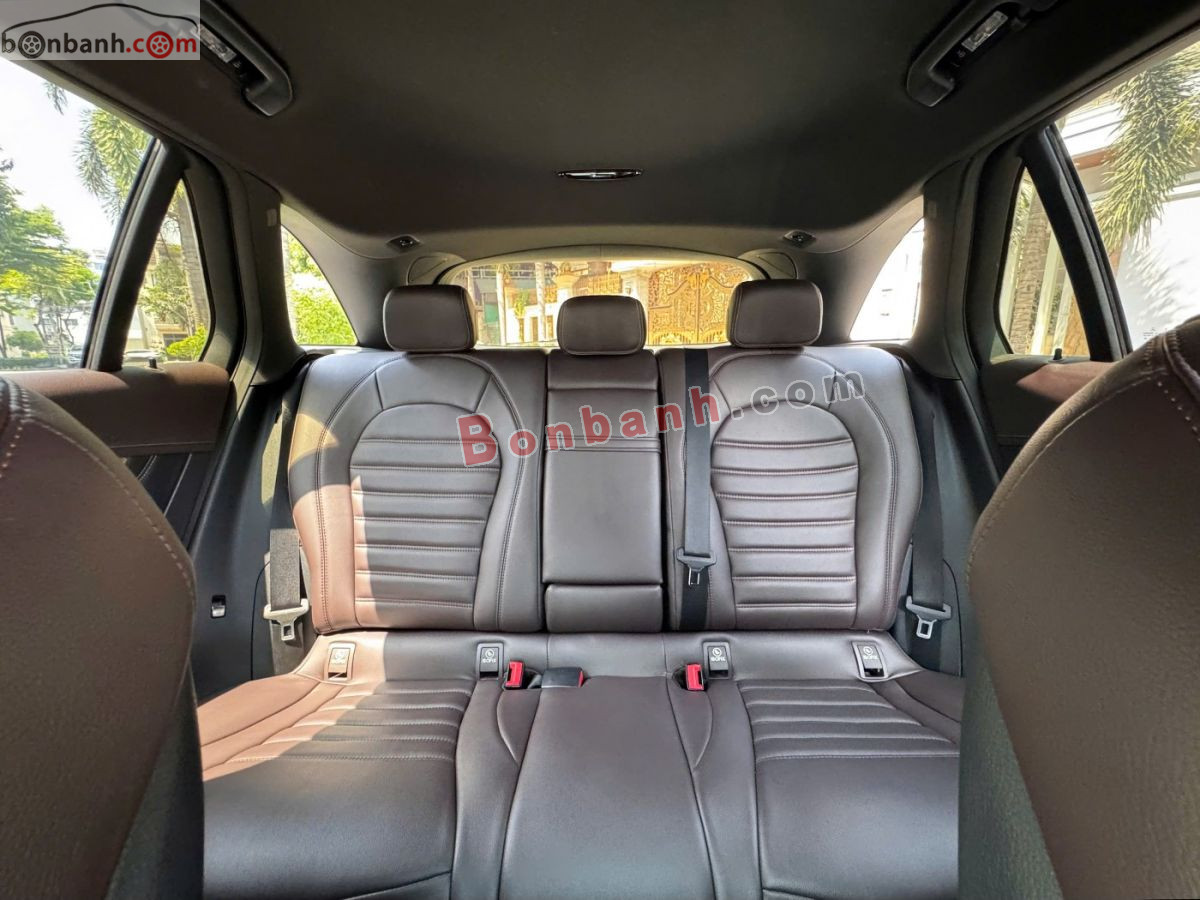 Bán ô tô Mercedes Benz GLC 250 4Matic - 2017 - xe cũ