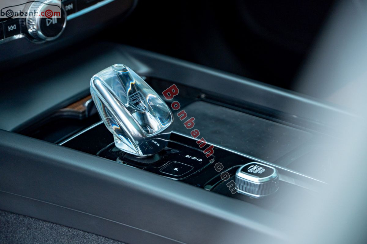 Bán ô tô Volvo XC60 Ultimate Bright B6 AWD - 2022 - xe cũ