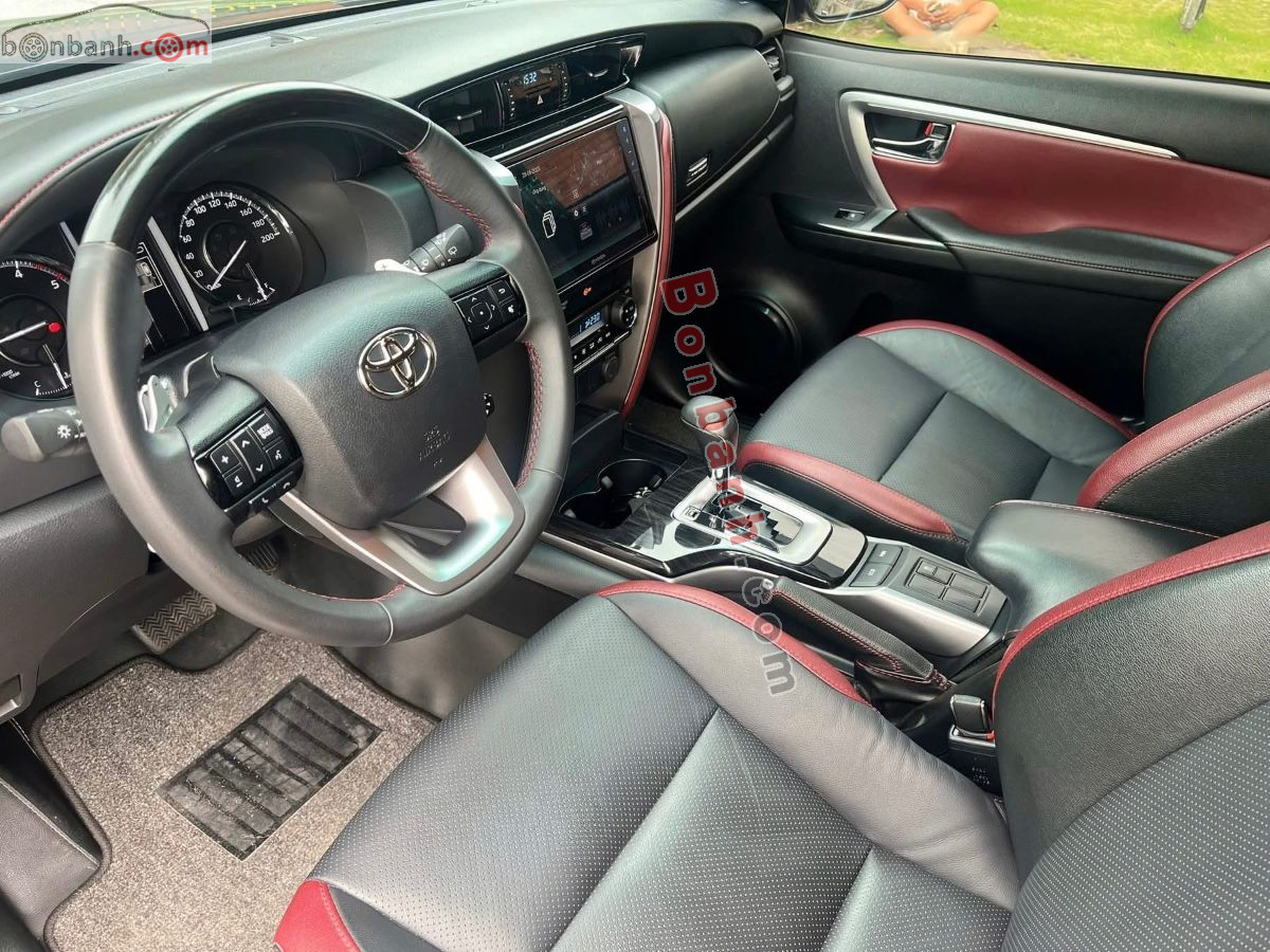 Bán ô tô Toyota Fortuner Legender 2.4L 4x2 AT - 2025 - xe cũ