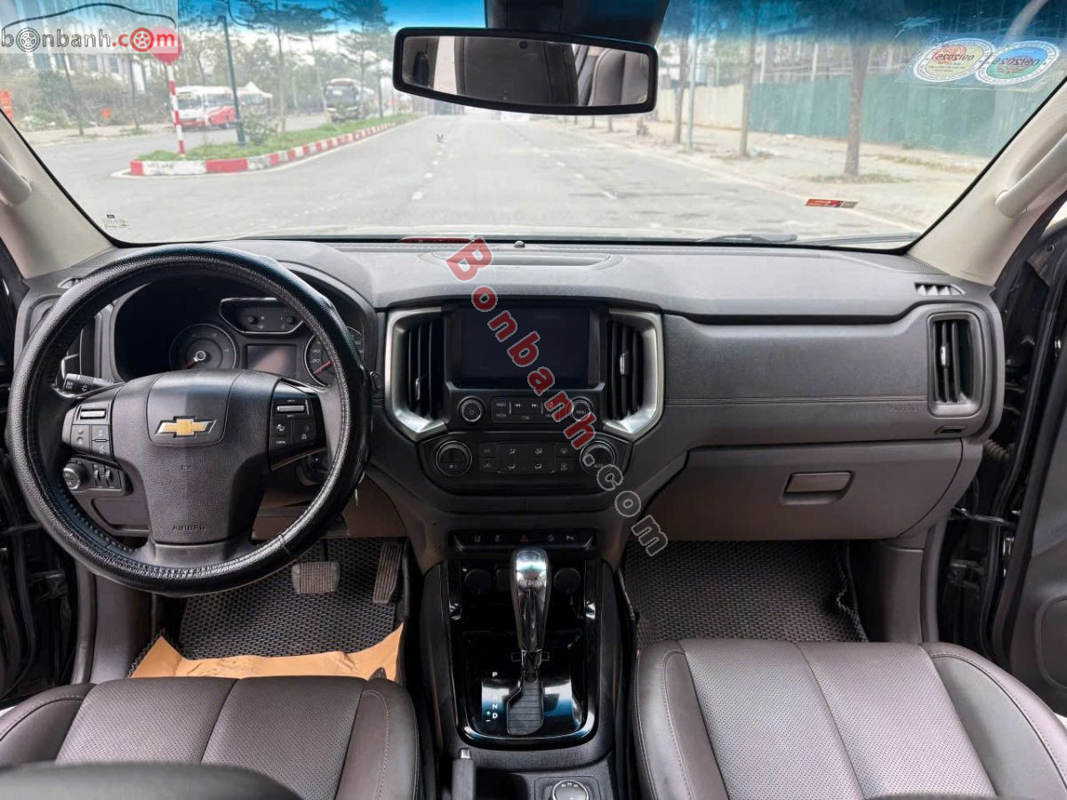 Bán ô tô Chevrolet Captiva LTZ 2.4 AT - 2016 - xe cũ