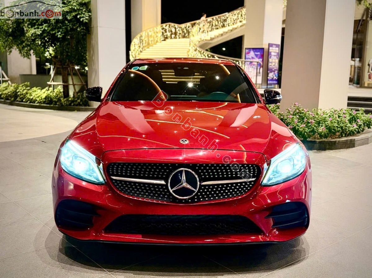 Bán ô tô Mercedes Benz C class C300 AMG - 2019 - xe cũ