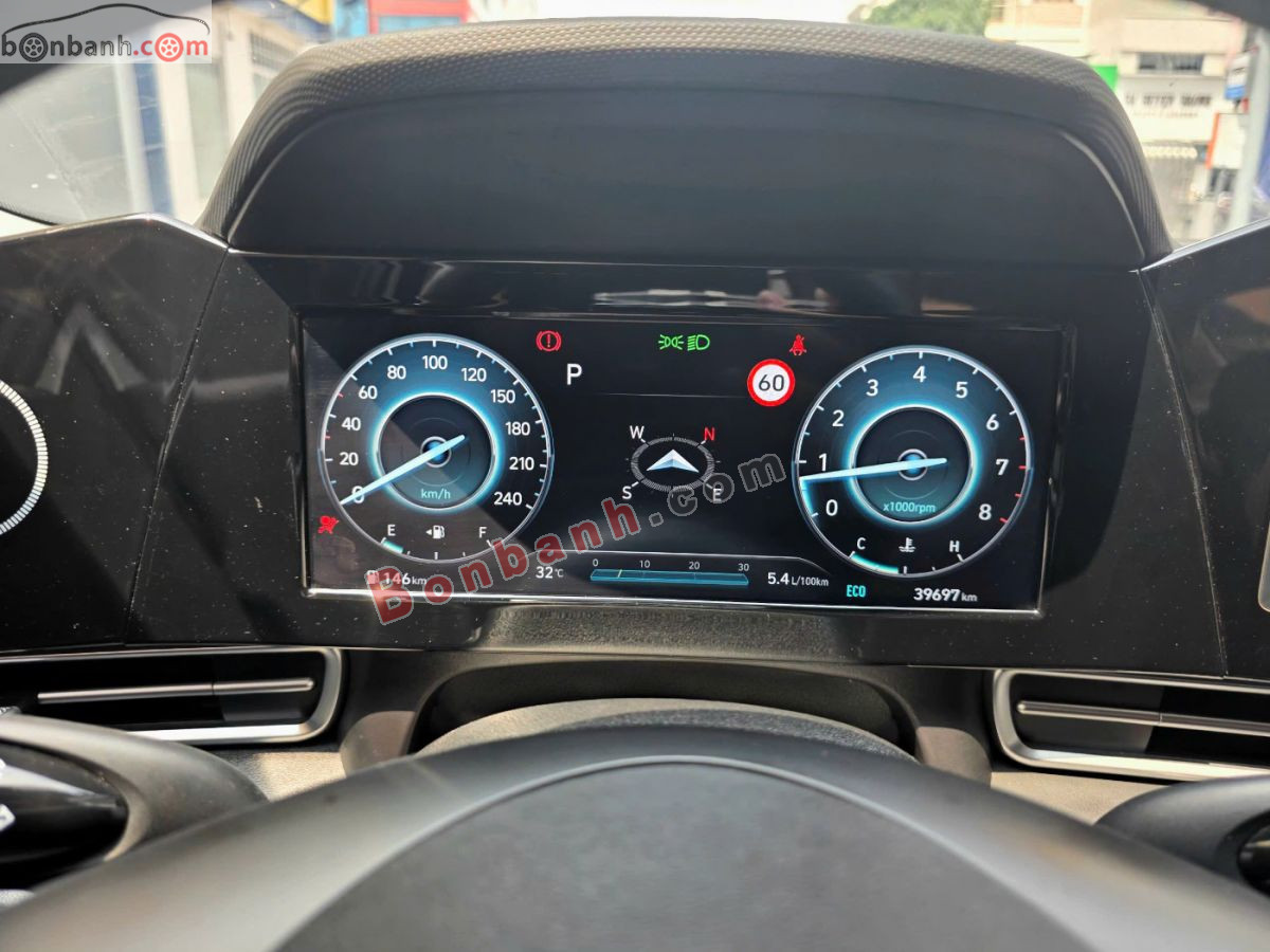 Bán ô tô Hyundai Elantra 1.6 AT Đặc biệt - 2024 - xe cũ