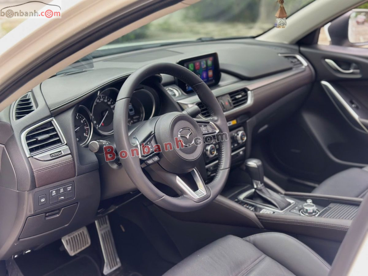 Bán ô tô Mazda 6 Premium 2.0 AT - 2021 - xe cũ