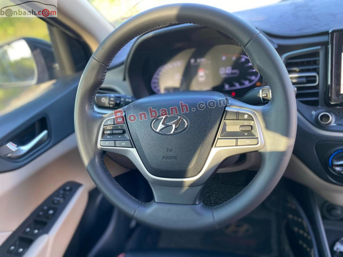 Bán ô tô Hyundai Accent 1.4 AT - 2022 - xe cũ