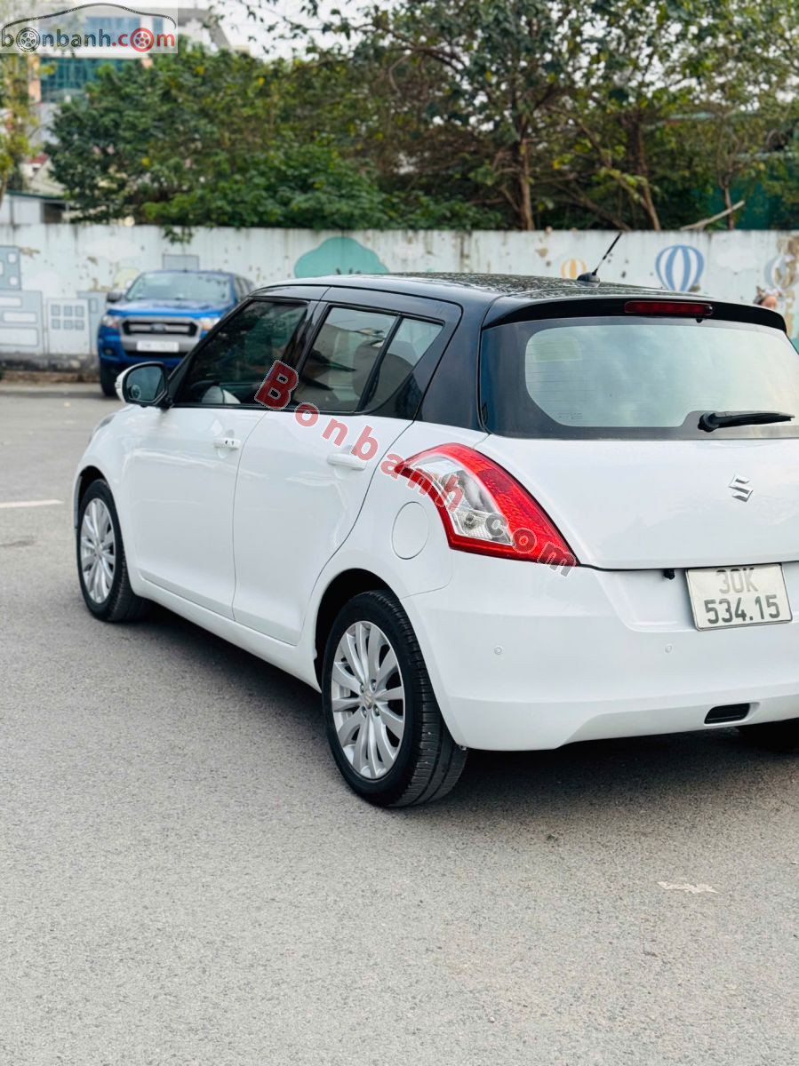 Bán ô tô Suzuki Swift 1.4 AT - 2015 - xe cũ