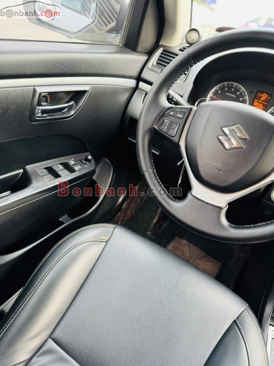 Bán ô tô Suzuki Swift 1.4 AT - 2015 - xe cũ