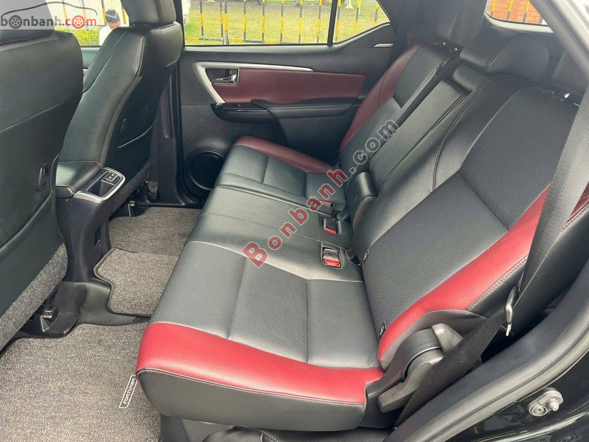 Bán ô tô Toyota Fortuner Legender 2.4L 4x2 AT - 2025 - xe cũ