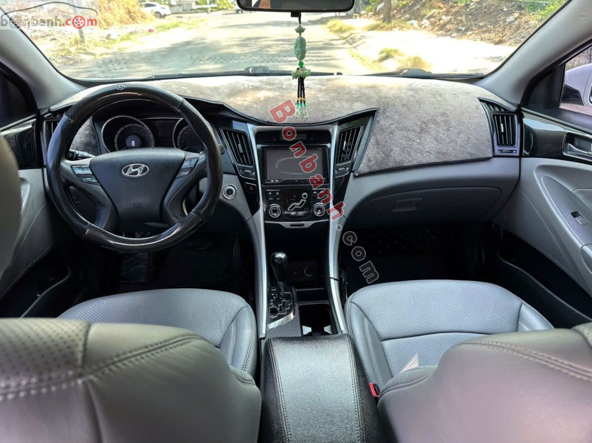 Bán ô tô Hyundai Sonata 2.0 AT - 2012 - xe cũ