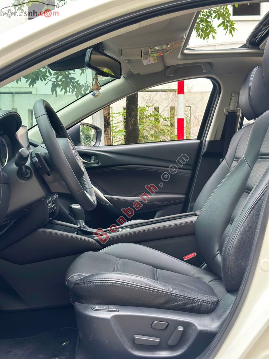 Bán ô tô Mazda 6 Premium 2.0 AT - 2021 - xe cũ