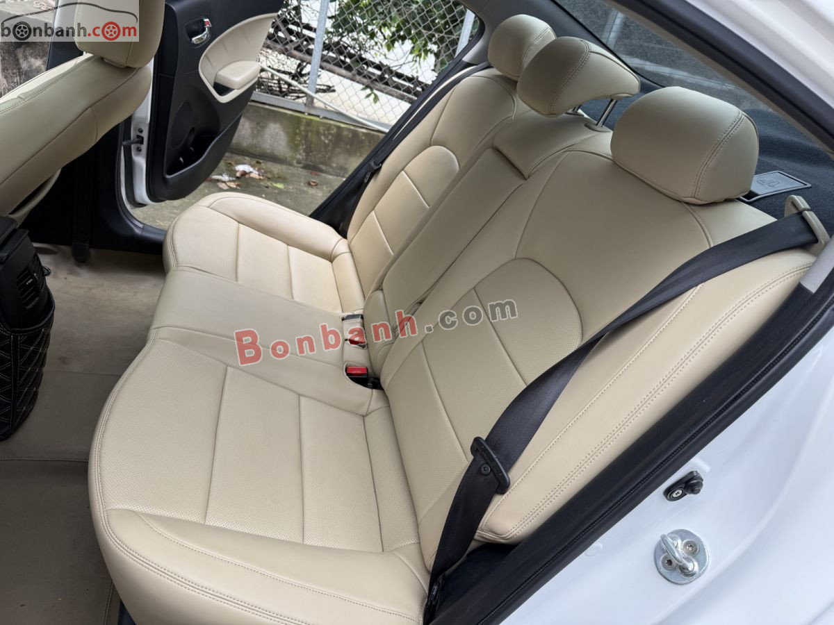 Bán ô tô Kia Cerato 1.6 AT - 2017 - xe cũ