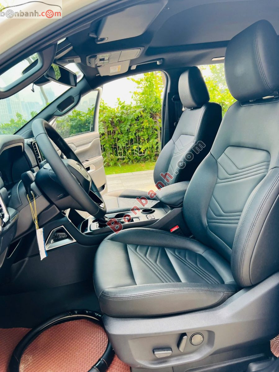 Bán ô tô Ford Everest Titanium 2.0L 4x2 AT - 2022 - xe cũ