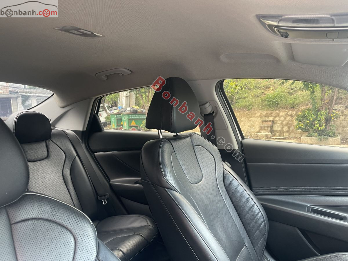 Bán ô tô Hyundai Elantra 1.6 AT Đặc biệt - 2024 - xe cũ