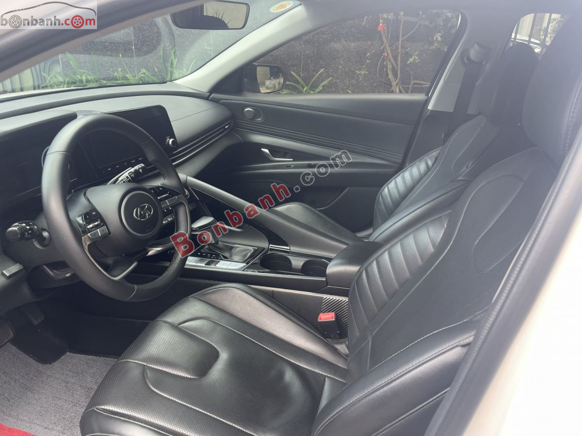 Bán ô tô Hyundai Elantra 1.6 AT Đặc biệt - 2024 - xe cũ