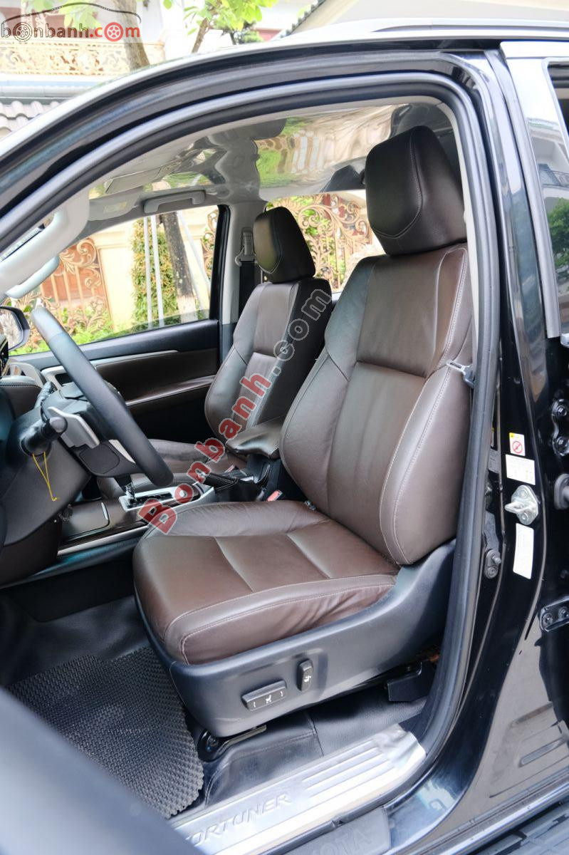 Bán ô tô Toyota Fortuner 2.4G 4x2 AT - 2019 - xe cũ