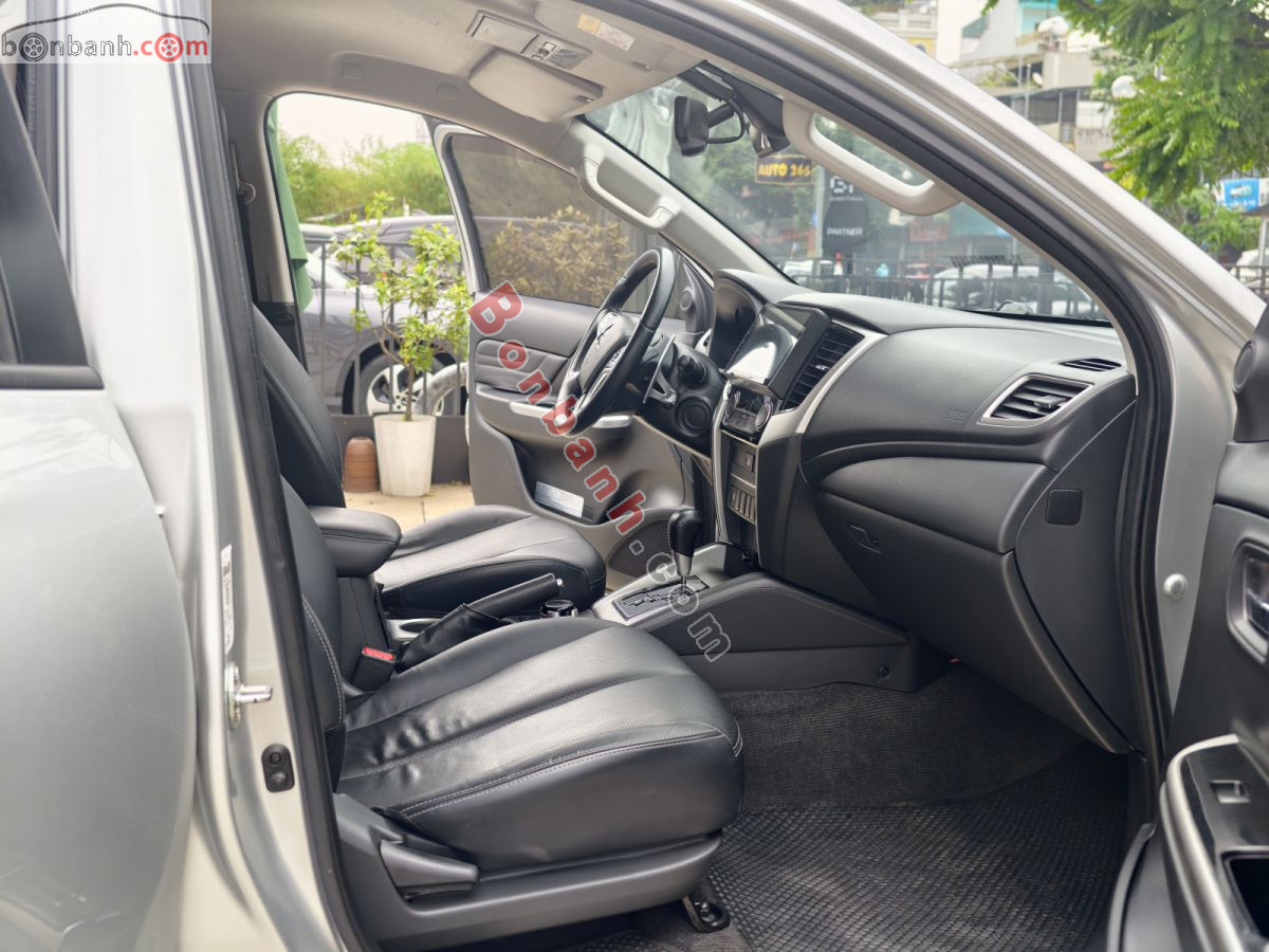 Bán ô tô Mitsubishi Triton 4x4 AT Mivec Premium - 2019 - xe cũ