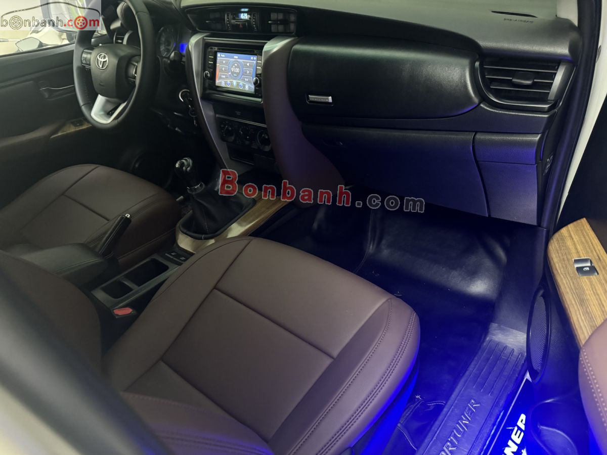 Bán ô tô Toyota Fortuner 2.4G 4x2 MT - 2017 - xe cũ