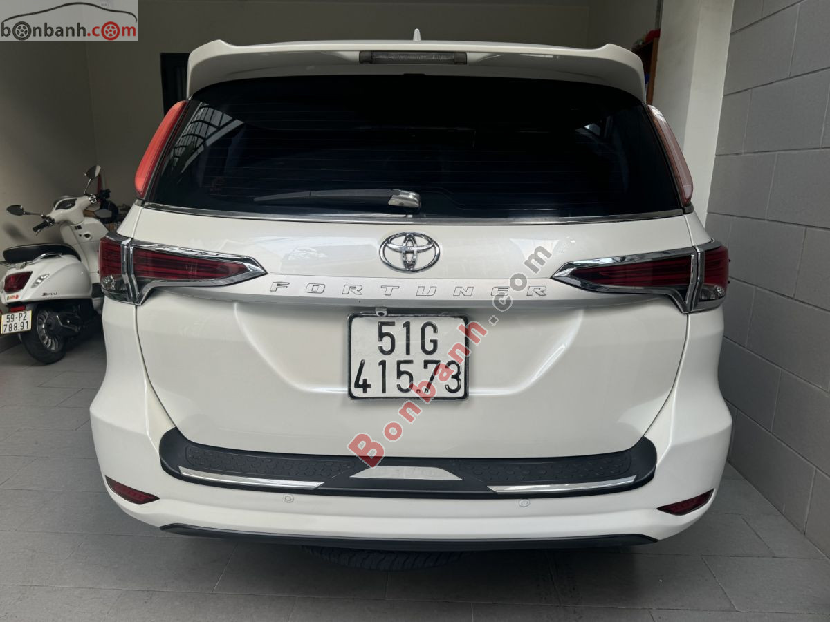 Bán ô tô Toyota Fortuner 2.4G 4x2 MT - 2017 - xe cũ