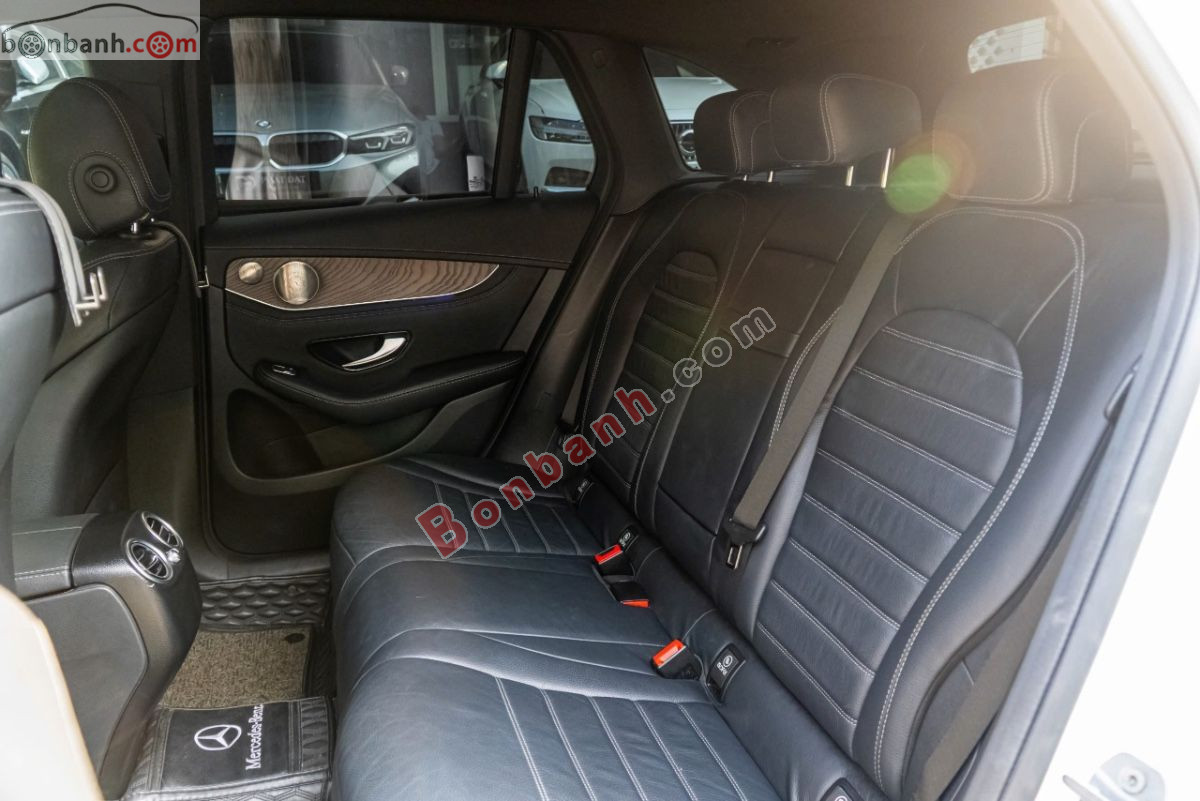 Bán ô tô Mercedes Benz GLC 200 4Matic - 2021 - xe cũ