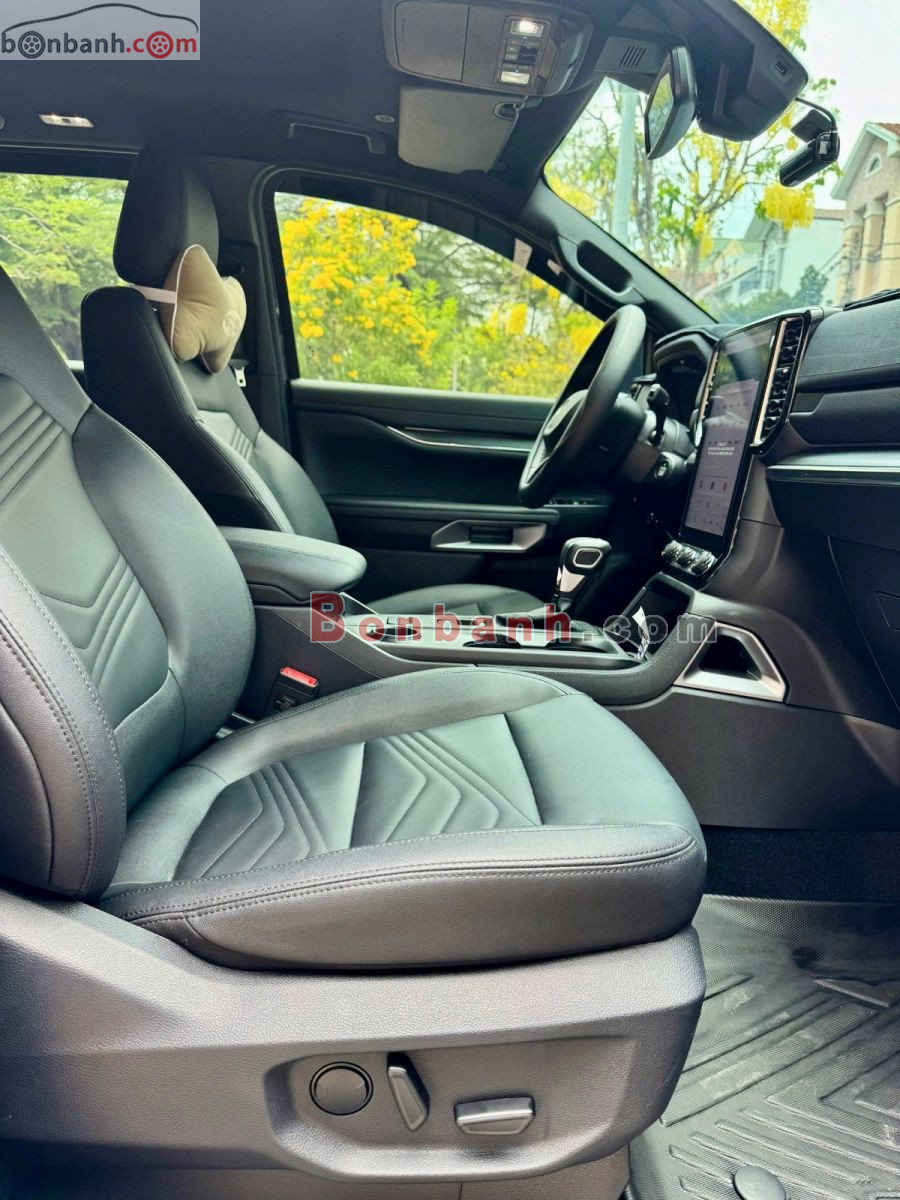 Bán ô tô Ford Everest Titanium 2.0L 4x2 AT - 2025 - xe cũ