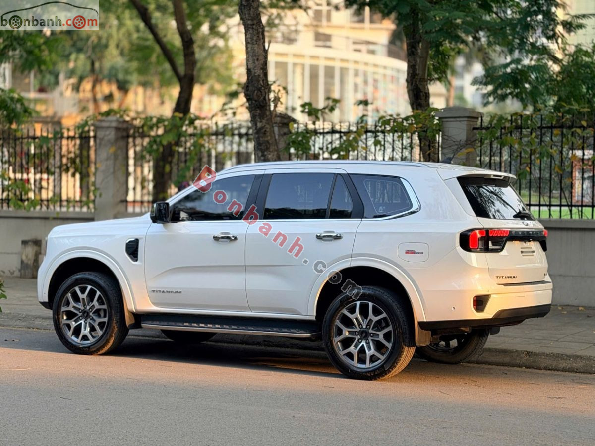 Bán ô tô Ford Everest Titanium Plus 2.0L 4x4 AT - 2025 - xe cũ