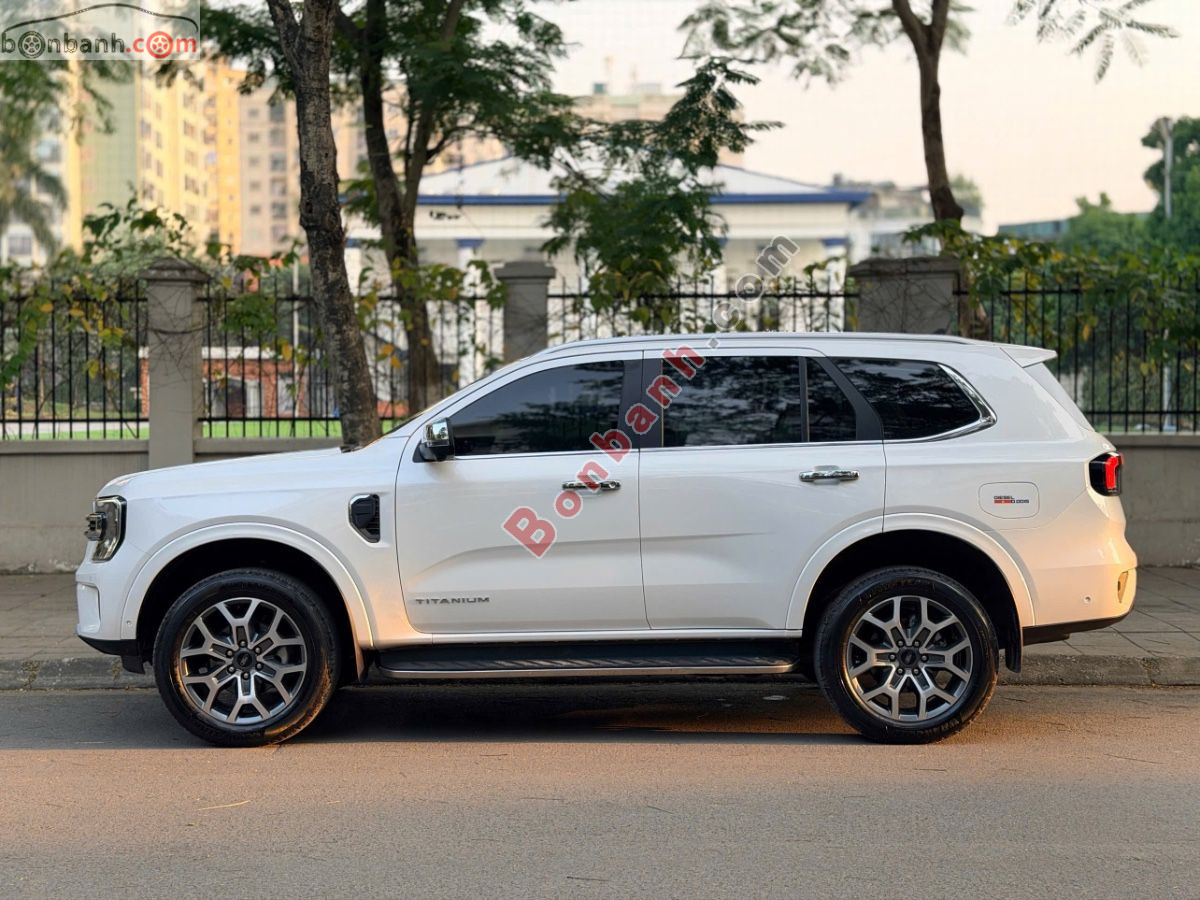 Bán ô tô Ford Everest Titanium Plus 2.0L 4x4 AT - 2025 - xe cũ