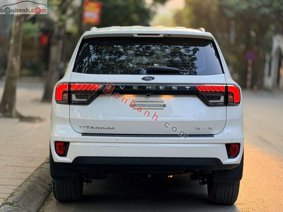 Bán ô tô Ford Everest Titanium Plus 2.0L 4x4 AT - 2025 - xe cũ