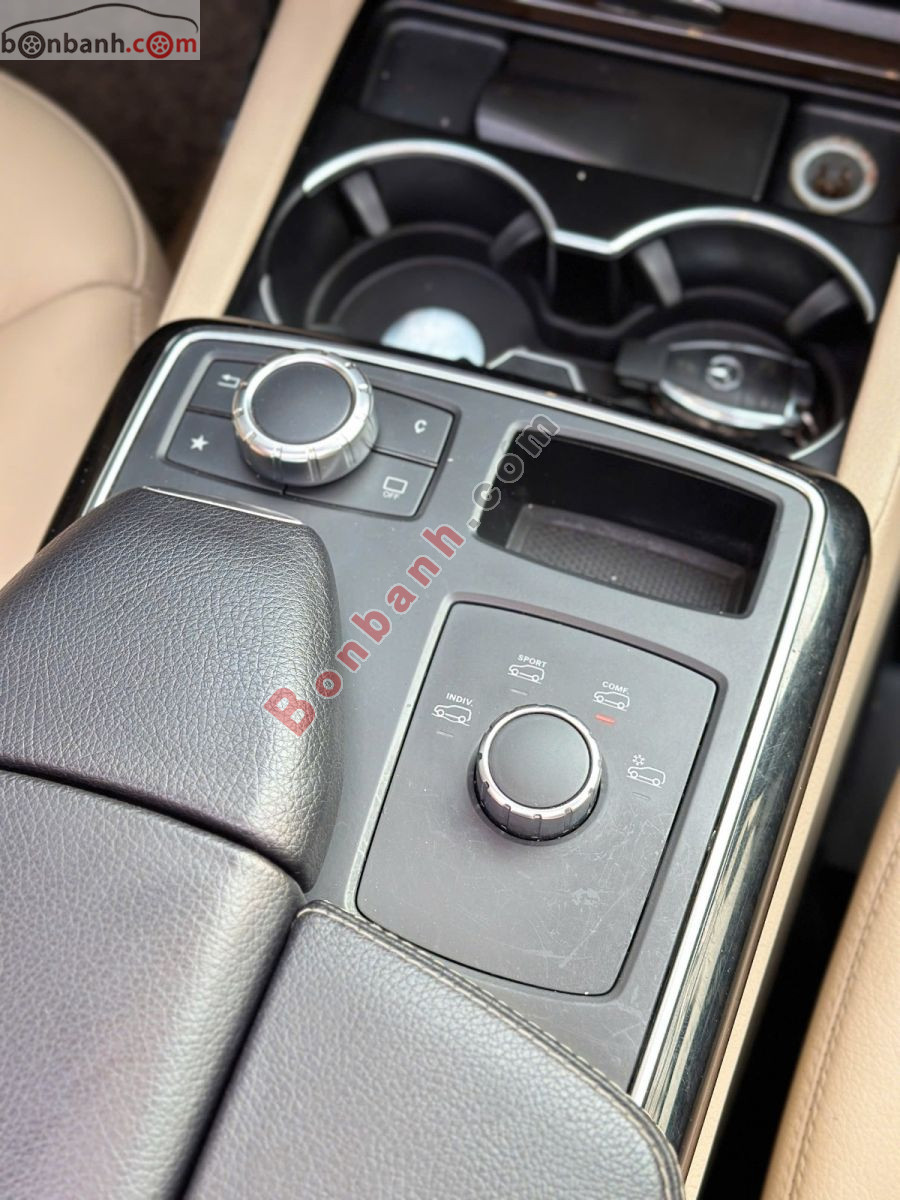 Bán ô tô Mercedes Benz GLE Class GLE 400 4Matic Coupe - 2016 - xe cũ