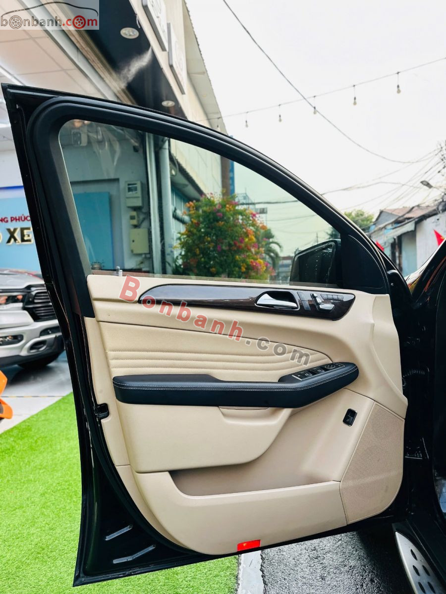 Bán ô tô Mercedes Benz GLE Class GLE 400 4Matic Coupe - 2016 - xe cũ